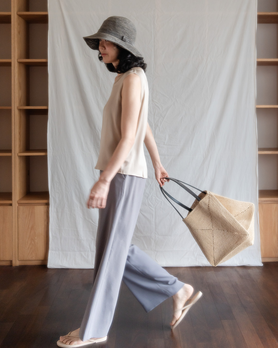 ���̹���